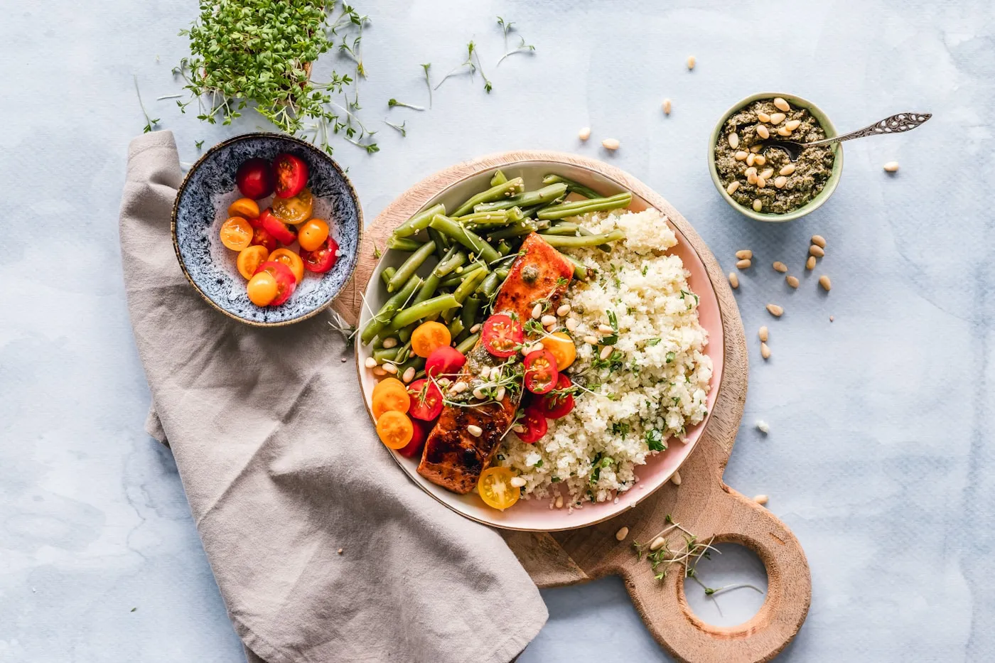 Colourful nourishing meal with vegetables and grains